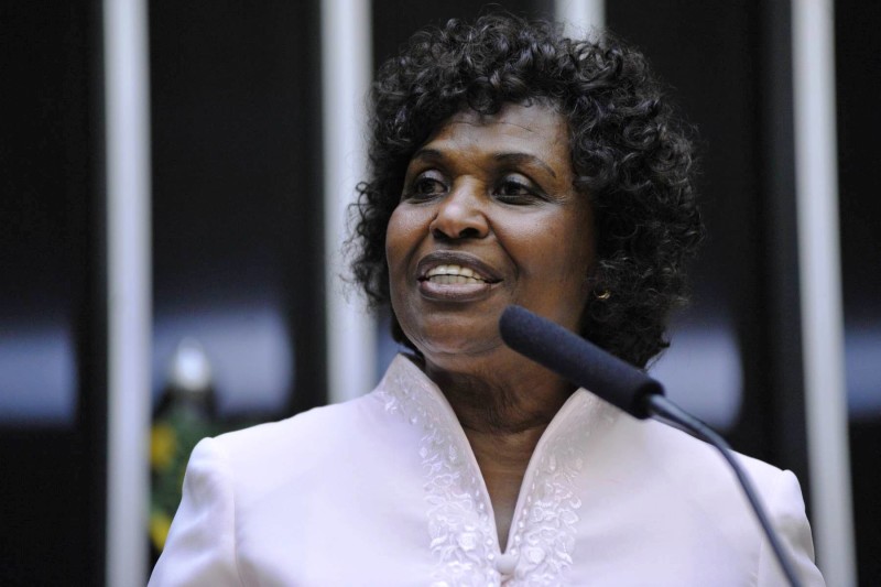 Benedita da Silva é a última ex-governadora viva do RJ que não foi presa