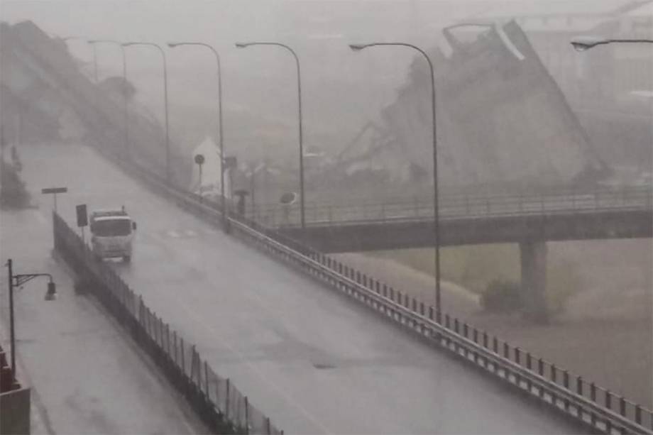 Trecho da ponte Morandi desaba em Gênova, na Itália