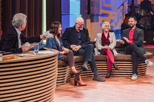 Bial finge que chora com declaração de Maisa Silvia no ‘Conversa com Bial’ Bial finge que chora com declaração de Maisa Silvia no 'Conversa com Bial'