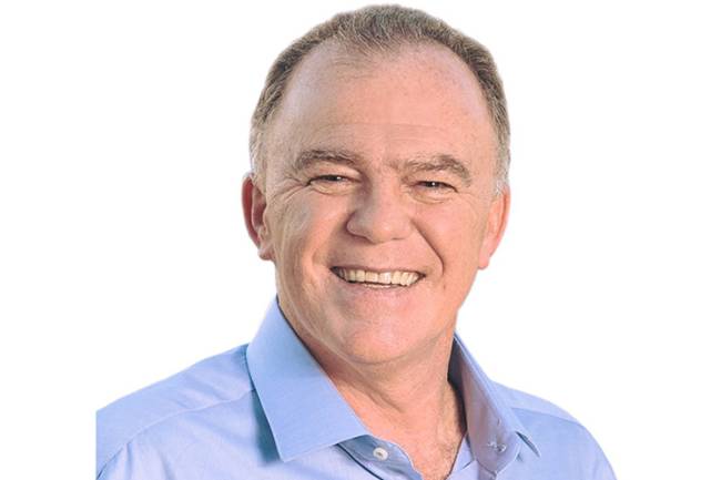 Renato Casagrande é eleito governador do Espírito Santo Renato Casagrande é eleito governador do Espírito Santo
