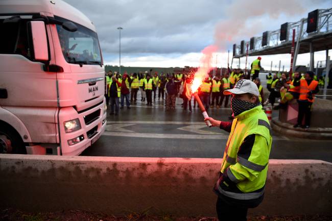 Protesto contra preço dos combustíveis na França