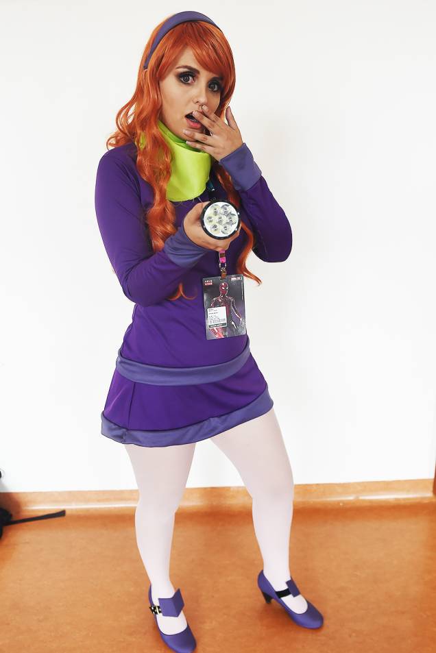 Cosplay da personagem "Daphne Blake", do desenho animado "Scooby-Doo", durante o terceiro dia da Comic Con Experience, realizada na São Paulo Expo - 08/12/2018 Cosplay da personagem "Daphne Blake", do desenho animado "Scooby-Doo", durante o terceiro dia da Comic Con Experience, realizada na São Paulo Expo - 08/12/2018