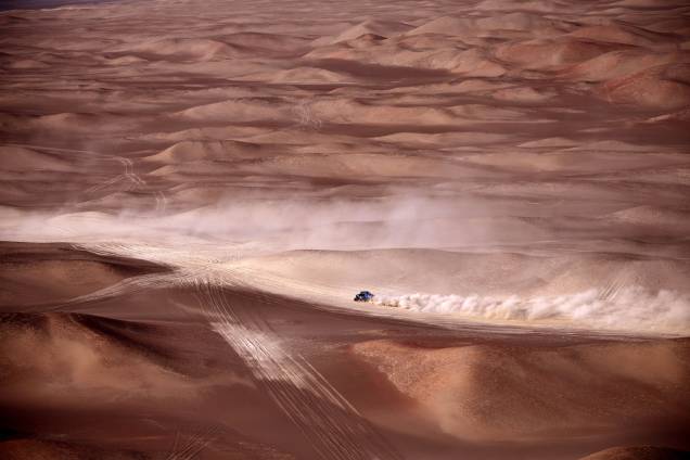 Competidores participam da segunda etapa do Rally Dakar 2019, entre as cidades peruanas de Pisco e San Juan de Marcona - 08/01/2019 Competidores participam da segunda etapa do Rally Dakar 2019, entre as cidades peruanas de Pisco e San Juan de Marcona - 08/01/2019