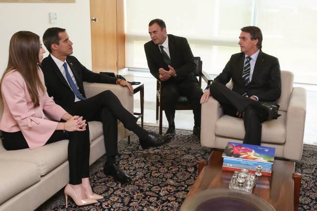 Jair Bolsonaro e Juan Guaidó Jair Bolsonaro e Juan Guaidó