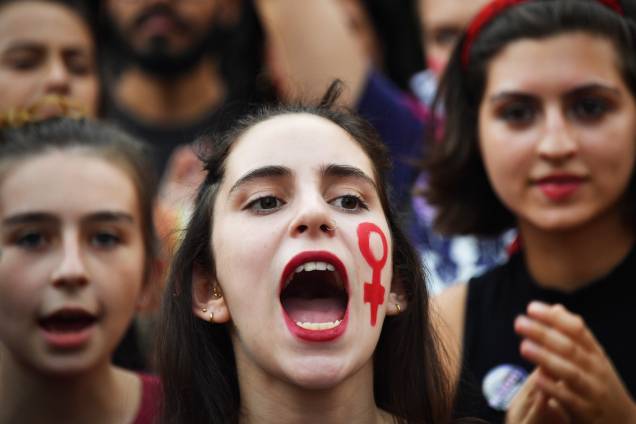 Mulheres realizam passeata durante o Dia Internacional da Mulher, no Rio de Janeiro (RJ) - 08/03/2019 Mulheres realizam passeata durante o Dia Internacional da Mulher, no Rio de Janeiro (RJ) - 08/03/2019