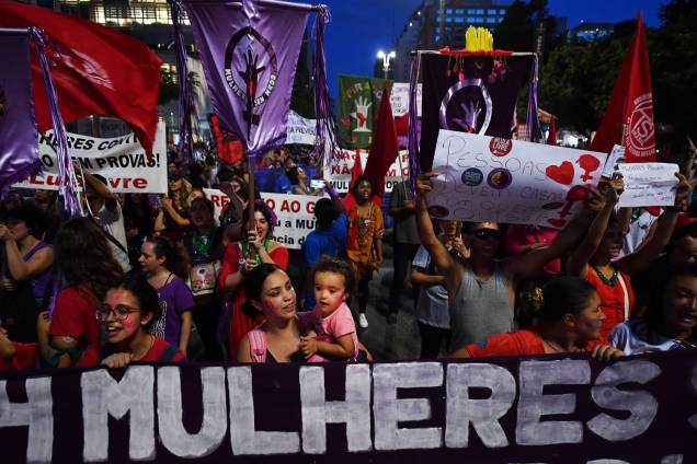 Mulheres realizam passeata durante o Dia Internacional da Mulher, na Avenida Paulista, em São Paulo (SP) - 08/03/2019 Mulheres realizam passeata durante o Dia Internacional da Mulher, na Avenida Paulista, em São Paulo (SP) - 08/03/2019
