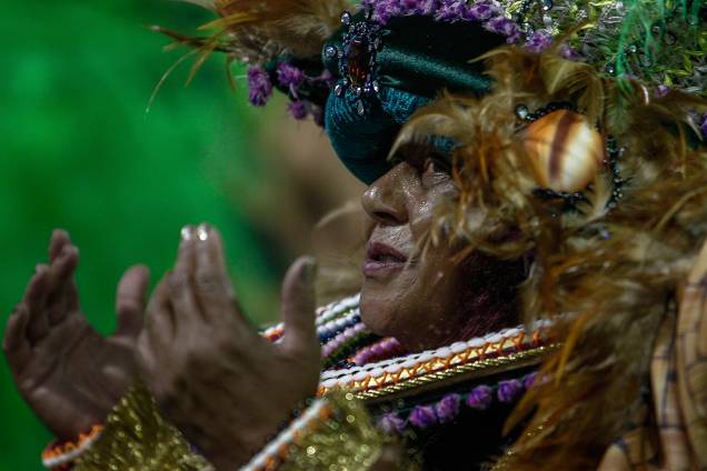 Componente da escola de samba Mancha Verde durante desfile no Sambódromo de São Paulo - 01/03/2019 Componente da escola de samba Mancha Verde durante desfile no Sambódromo de São Paulo - 01/03/2019