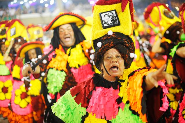 Componentes da escola de samba Paraíso do Tuiuti, durante desfile no Sambódromo da Marquês de Sapucaí - 05/03/2019 Componentes da escola de samba Paraíso do Tuiuti, durante desfile no Sambódromo da Marquês de Sapucaí - 05/03/2019
