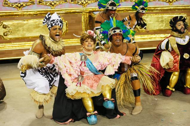 Com o enredo 'História pra ninar gente grande', a escola de samba Estação Primeira de Mangueira desfila no Sambódromo da Marquês de Sapucaí - 05/03/2019 Com o enredo 'História pra ninar gente grande', a escola de samba Estação Primeira de Mangueira desfila no Sambódromo da Marquês de Sapucaí - 05/03/2019