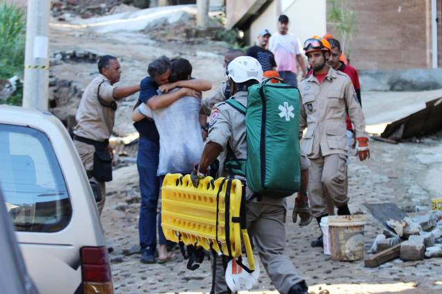 Dois prédios desabaram na Muzema, comunidade na zona oeste do Rio de Janeiro - 12/04/2019 Dois prédios desabaram na Muzema, comunidade na zona oeste do Rio de Janeiro - 12/04/2019