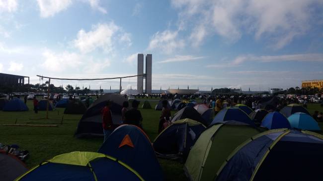 Índios acampados no Congresso Índios acampados no Congresso