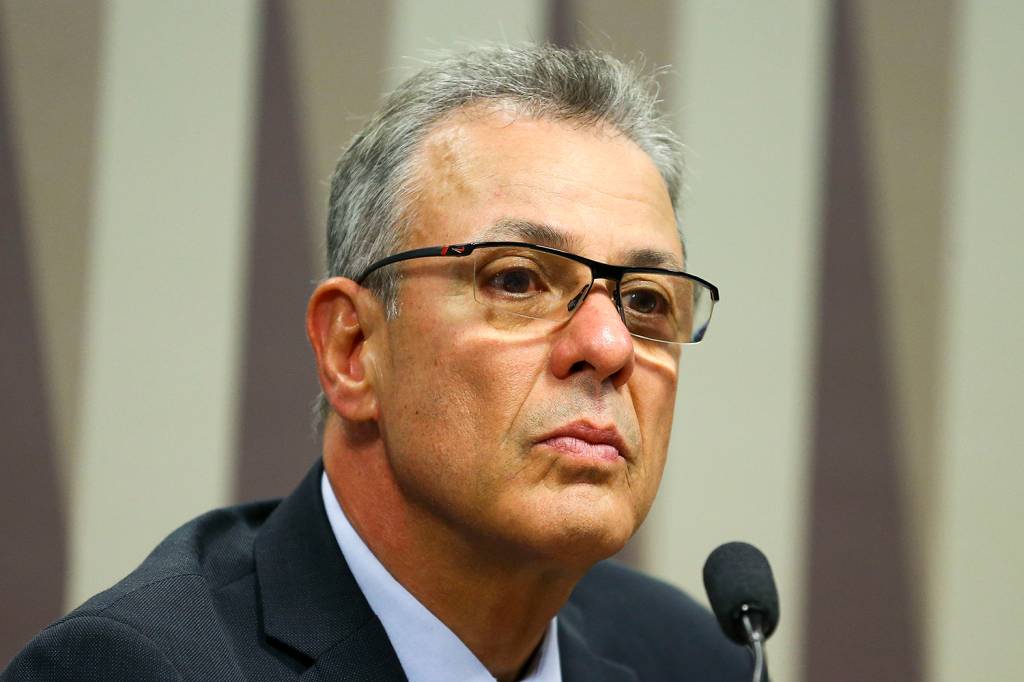 A reunião do Cacique Cobra Coral com o Ministério de Minas e Energia