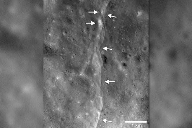 Lua está encolhendo Lua está encolhendo