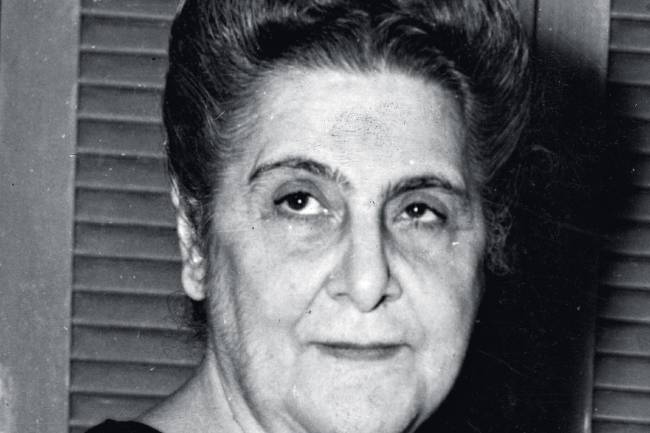 Carmela Telles Dutra Carmela Telles Dutra