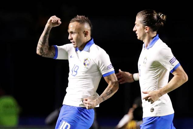 Everton comemora após marcar o terceiro gol da Seleção Brasileira diante da Bolívia, válida pela fase de grupos da Copa América - 14/06/2019 Everton comemora após marcar o terceiro gol da Seleção Brasileira diante da Bolívia, válida pela fase de grupos da Copa América - 14/06/2019