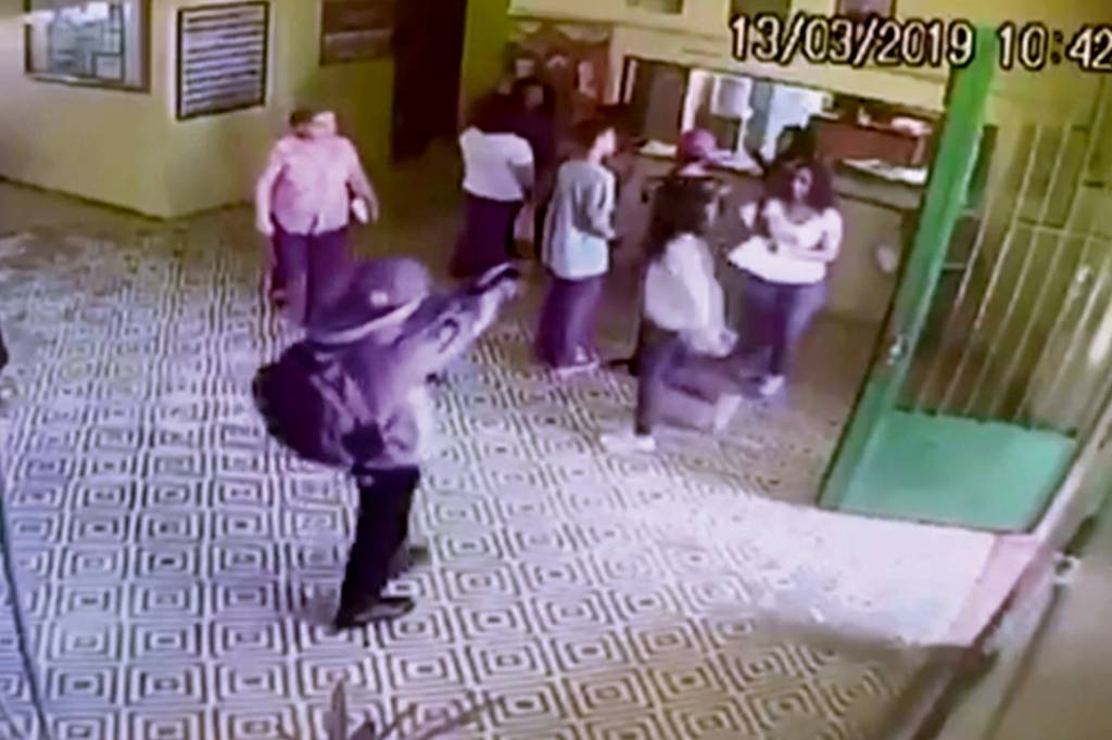 CRIME-ESCOLA SUZANO-VIDEO-2.png CRIME-ESCOLA SUZANO-VIDEO-2.png