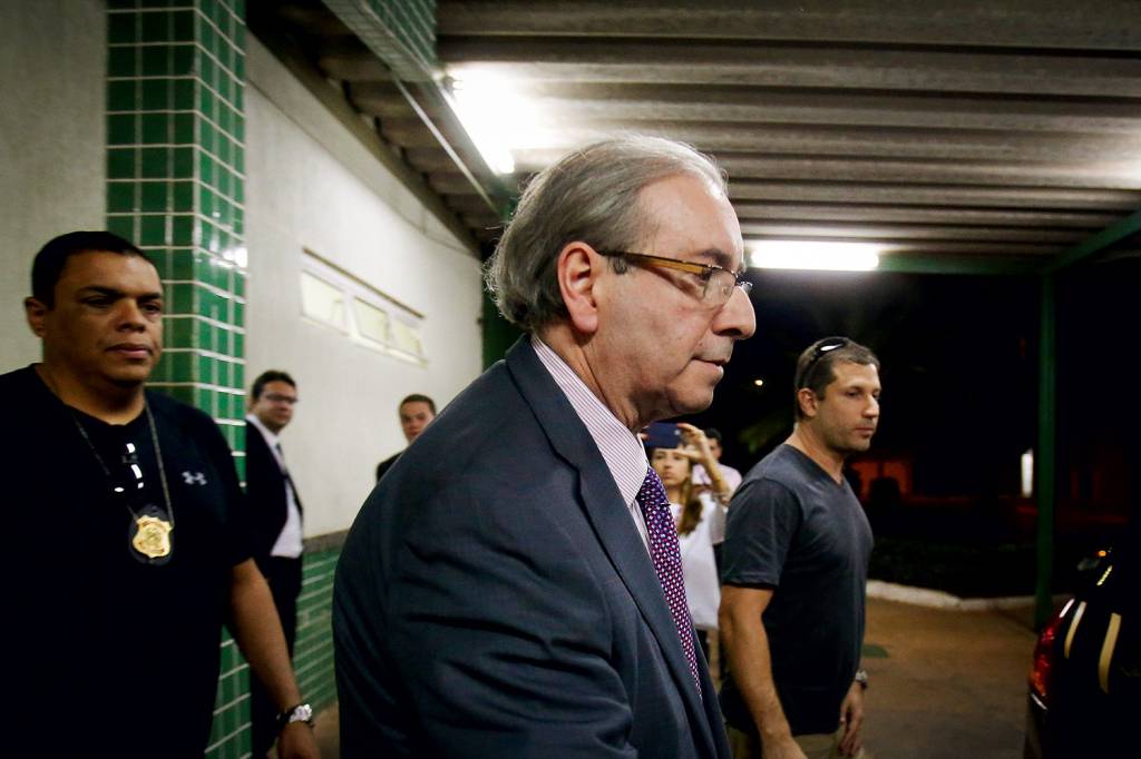 Fachin manda abrir inquérito para apurar compra de apoio político a Cunha