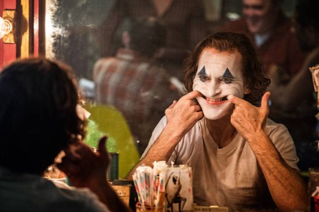 Coringa – Joaquin Phoenix Coringa – Joaquin Phoenix
