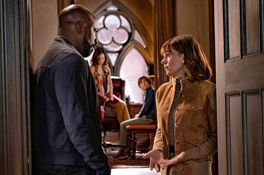 ‘Evil’: série mistura drama e humor entre o sobrenatural e o racional