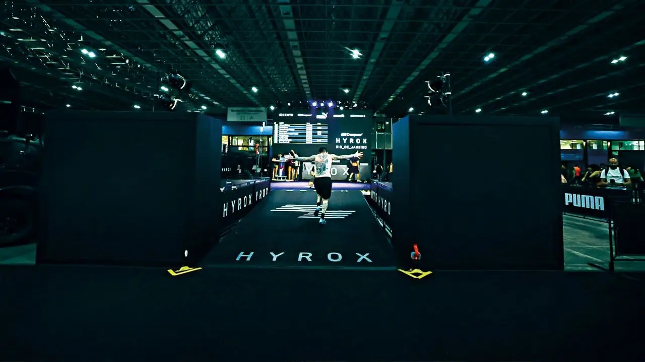 Hyrox, o treino que mistura corrida e força, é febre nas academias cariocas