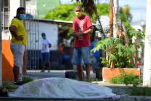 Corpos são jogados no meio da rua em Guayaquil