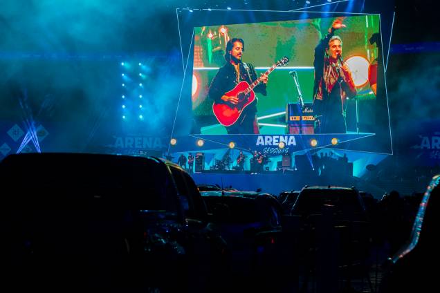 Show da banda Jota Quest em estilo "drive-in" realizado no Estádio Allianz Parque, em São Paulo Show da banda Jota Quest em estilo "drive-in" realizado no Estádio Allianz Parque, em São Paulo