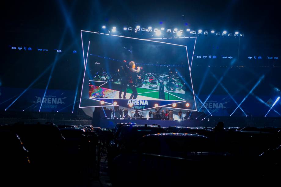 Show da banda Jota Quest em estilo "drive-in" realizado no Estádio Allianz Parque, em São Paulo