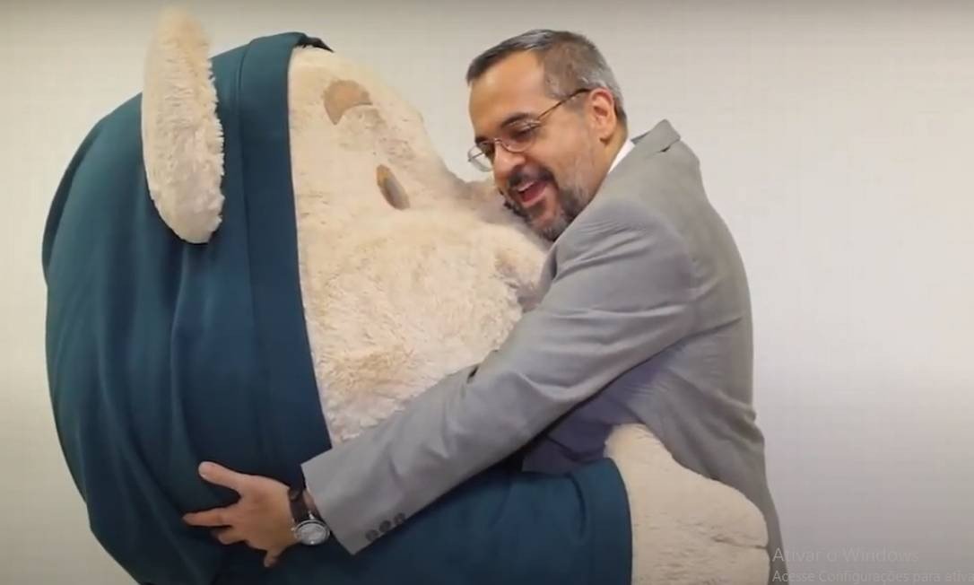 .