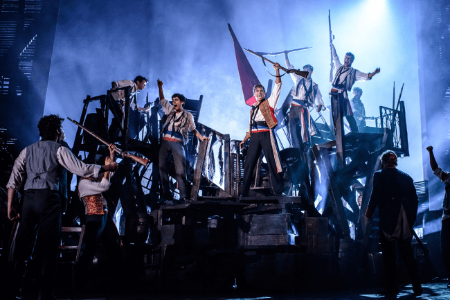 Batalha em ‘Les Miseráveis’ Batalha em 'Les Miseráveis'