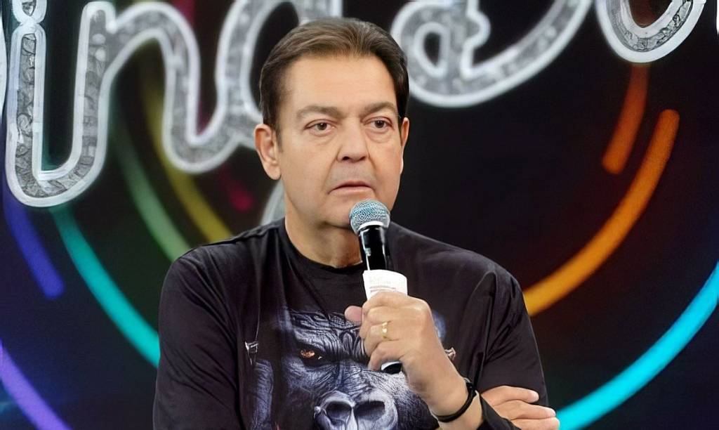 Faustão recebe alta da UTI, mas segue internado; saiba estado de saúde