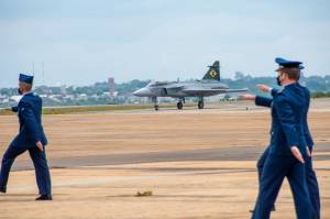 Caça Gripen, da sueca Saab, é apresentado pela FAB em Brasília Caça Gripen, da sueca Saab, é apresentado pela FAB em Brasília