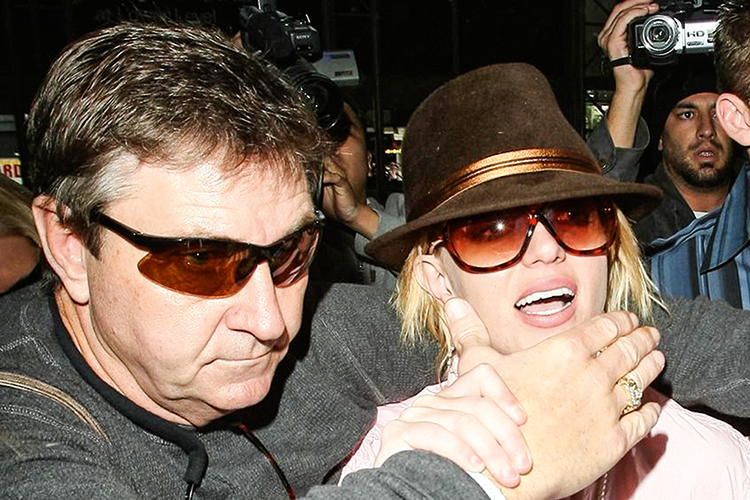 amie Spears, o pai da cantora: direito legal de tomar decisões por ela