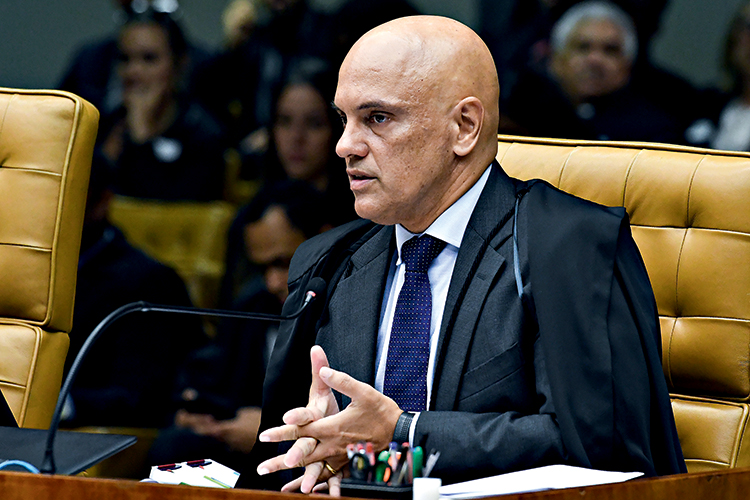 REAÇÃO - Alexandre de Moraes: cerco à intolerância -