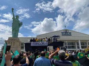 WhatsApp Image 2021-02-12 at 16.24.56 Luciano Hang lidera protesto