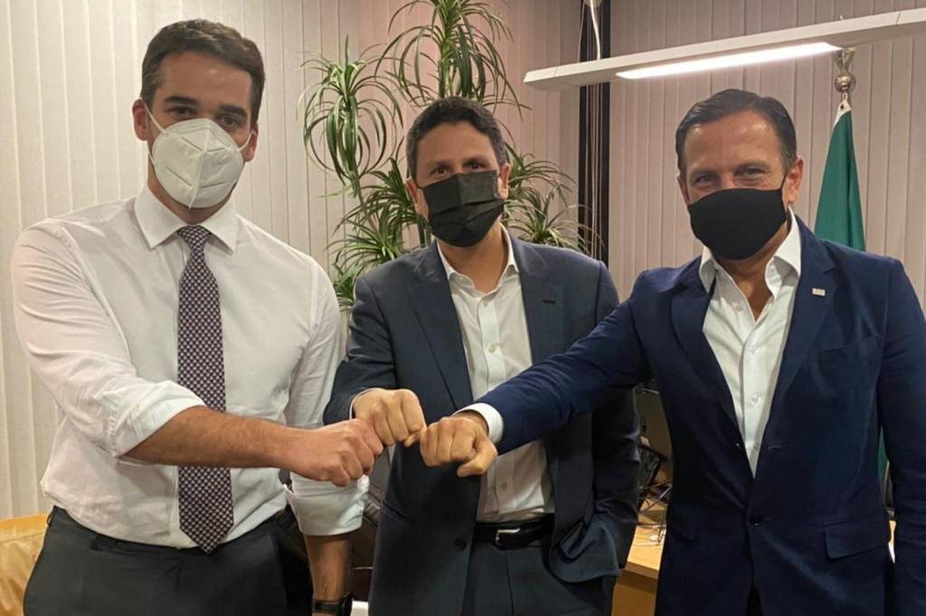 Doria vai a Brasília e Leite a Pernambuco: a campanha nas prévias tucanas