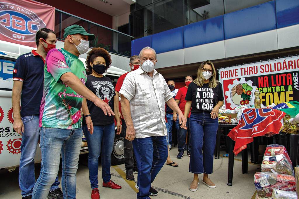 Presidente Lula Arrecadação de alimentos ADVERSÁRIO - Lula: obstáculo ao crescimento de Ciro -