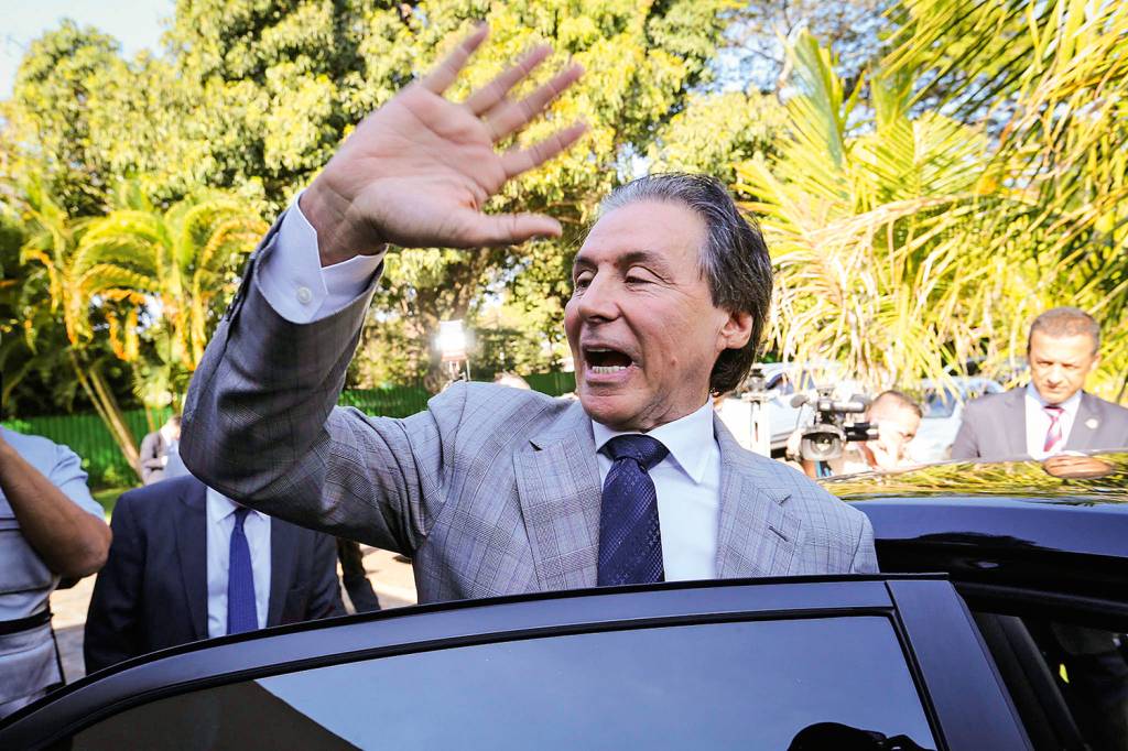 EUNICIO OLIVEIRA-2017-1029.jpg ANIMADO - Eunício Oliveira: o ex-presidente do Senado é um dos principais fiadores ao apoio a Lula dentro do MDB -