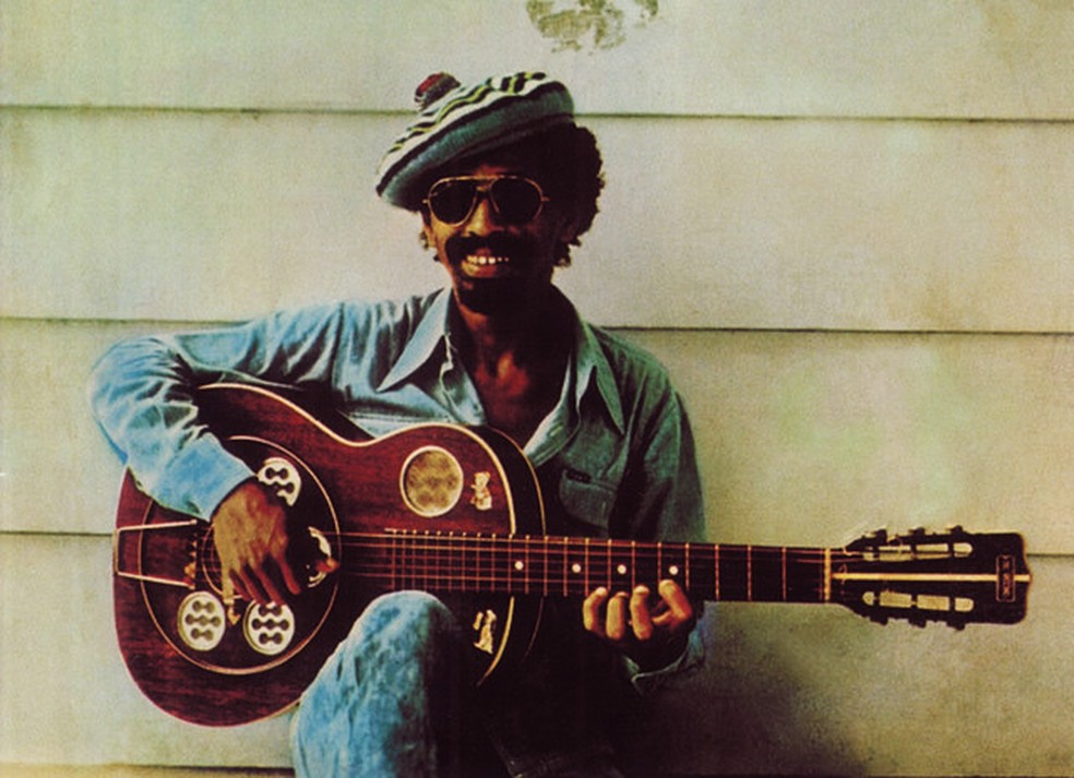 Cassiano, um grande compositor que não conseguiu sair das sombras