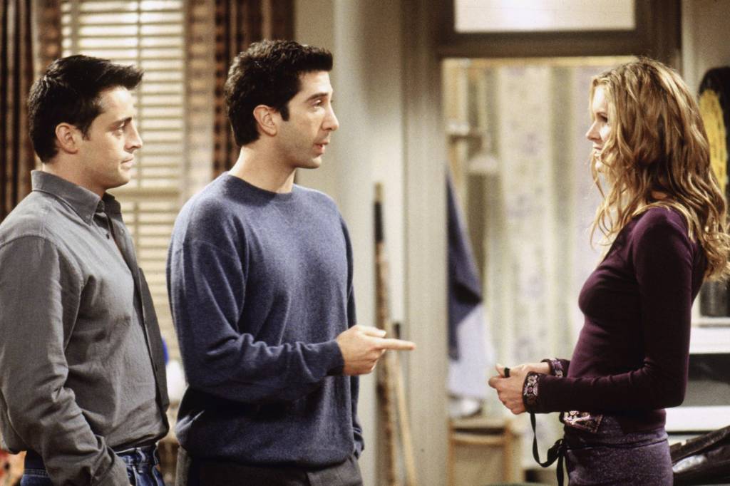 Friends A nova colega de quarto de Joey, Janine Lecroix (Elle Macpherson), em cena de 'Friends'