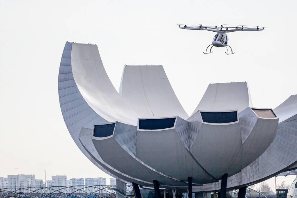 https://press.volocopter.com/index.php/media-images/milestones PROVA DE FOGO - Teste de voo do VoloCity em Singapura: sucesso -