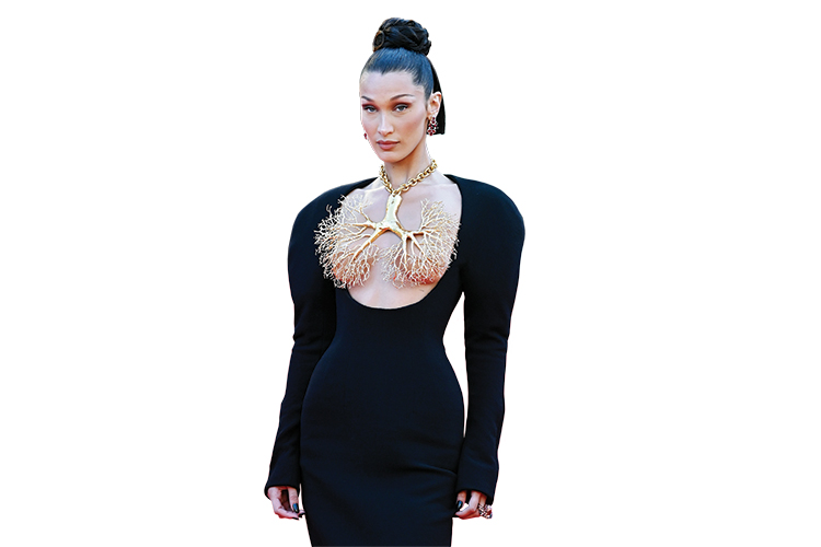 BELLA HADID -