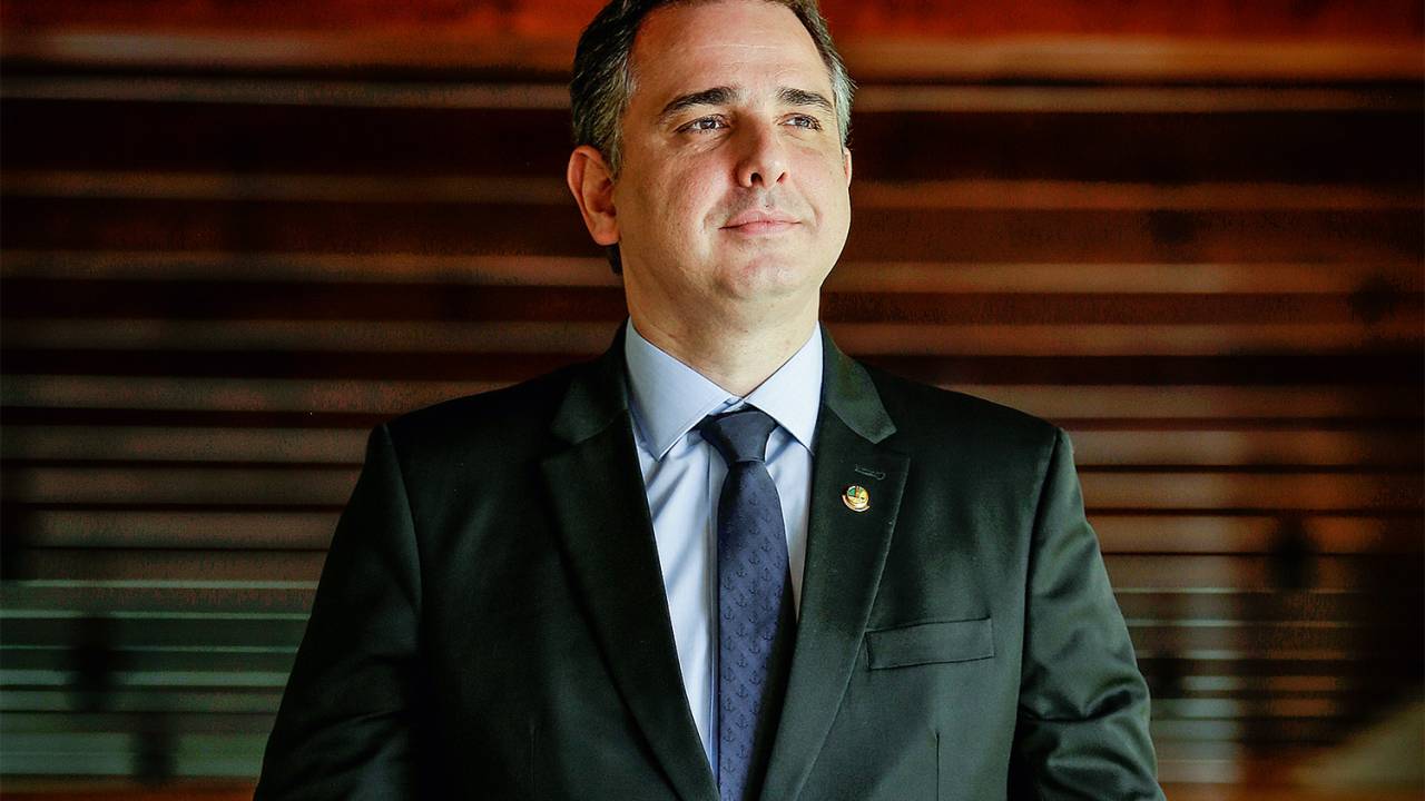 MINEIRO - Pacheco: “Eu não posso falar sobre isso, mas vocês podem” -