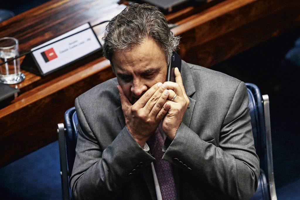 Aécio sobre a crise no PSDB: “Falta uma liderança nacional”