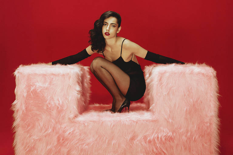 A cantora mineira Marina Sena, revelação do pop nacional