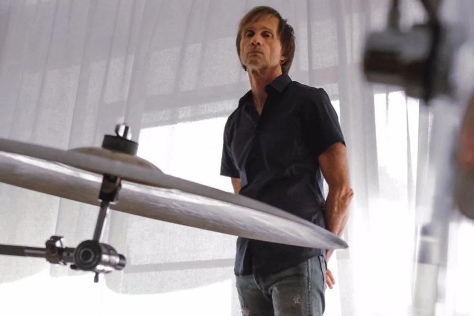 ‘Renato Russo agregaria muito hoje em dia’, diz o baterista Marcelo Bonfá