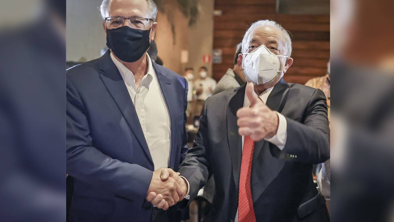 PRIMEIRA FOTO - Alckmin e Lula: discursos comedidos em público em meio a negociações intensas nos bastidores -
