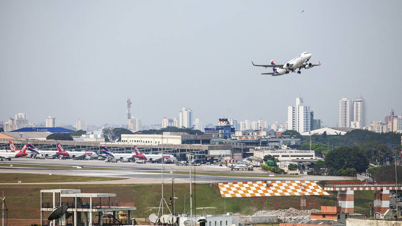 VOO ALTO - Aeroporto de Congonhas: privatização prevista para o ano eleitoral -