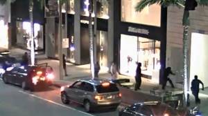 Assalto na Rodeo Drive, em Los Angeles Assalto na Rodeo Drive, em Los Angeles
