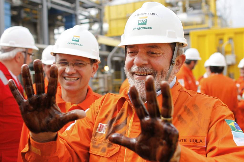 Fantasma do passado volta a assombrar a Petrobras de Lula e ações caem