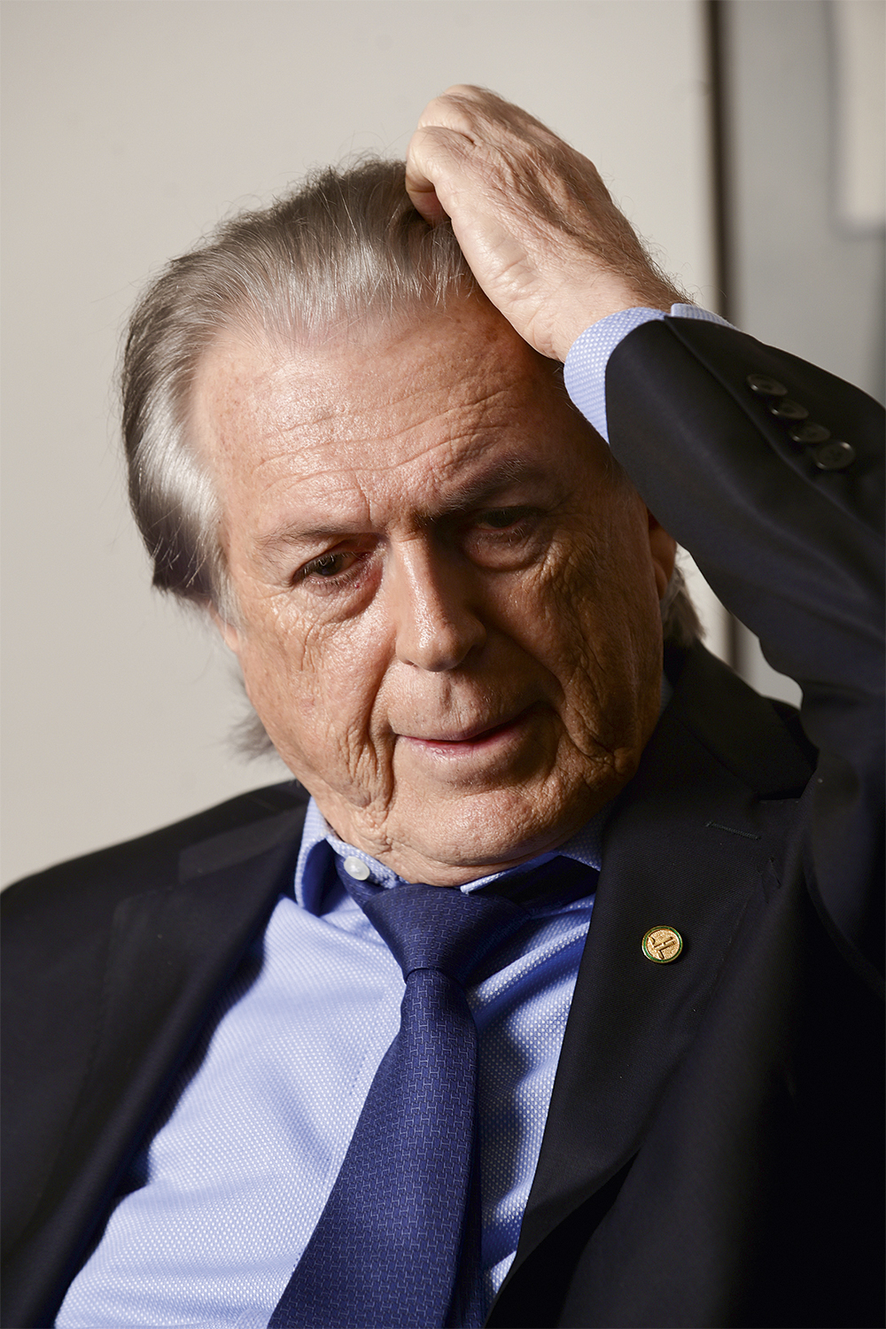 O cofre explodiu: a briga por dinheiro no partido mais rico do país